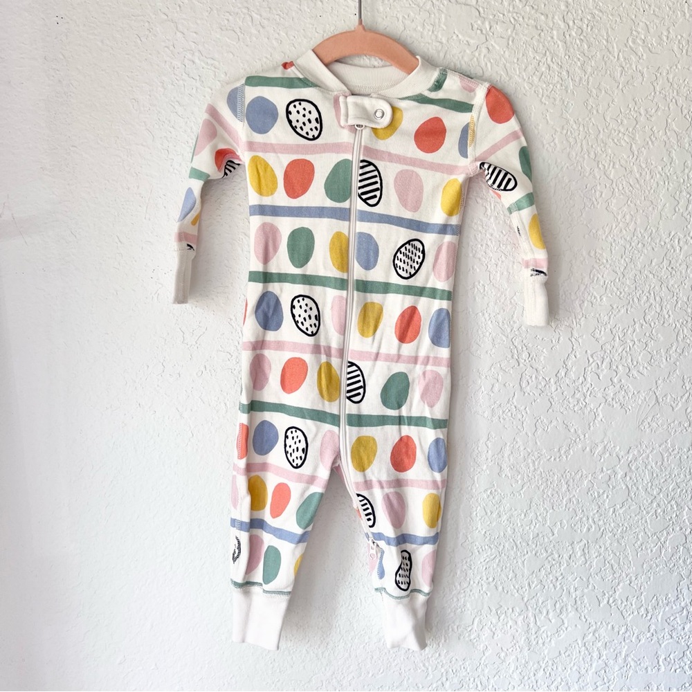 Hanna Andersson Colorful Easter Eggs 2 Way Zip Sleeper Sz 6-12M
